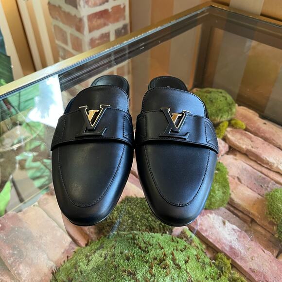 LOUIS VUITTON LV Capri Black Calf Leather Open Back Loafer Sz 37.5 - Picture 2 of 5